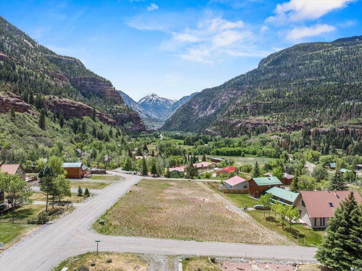 https://bt-photos.global.ssl.fastly.net/telluride/orig_boomver_1_44536-2.jpg