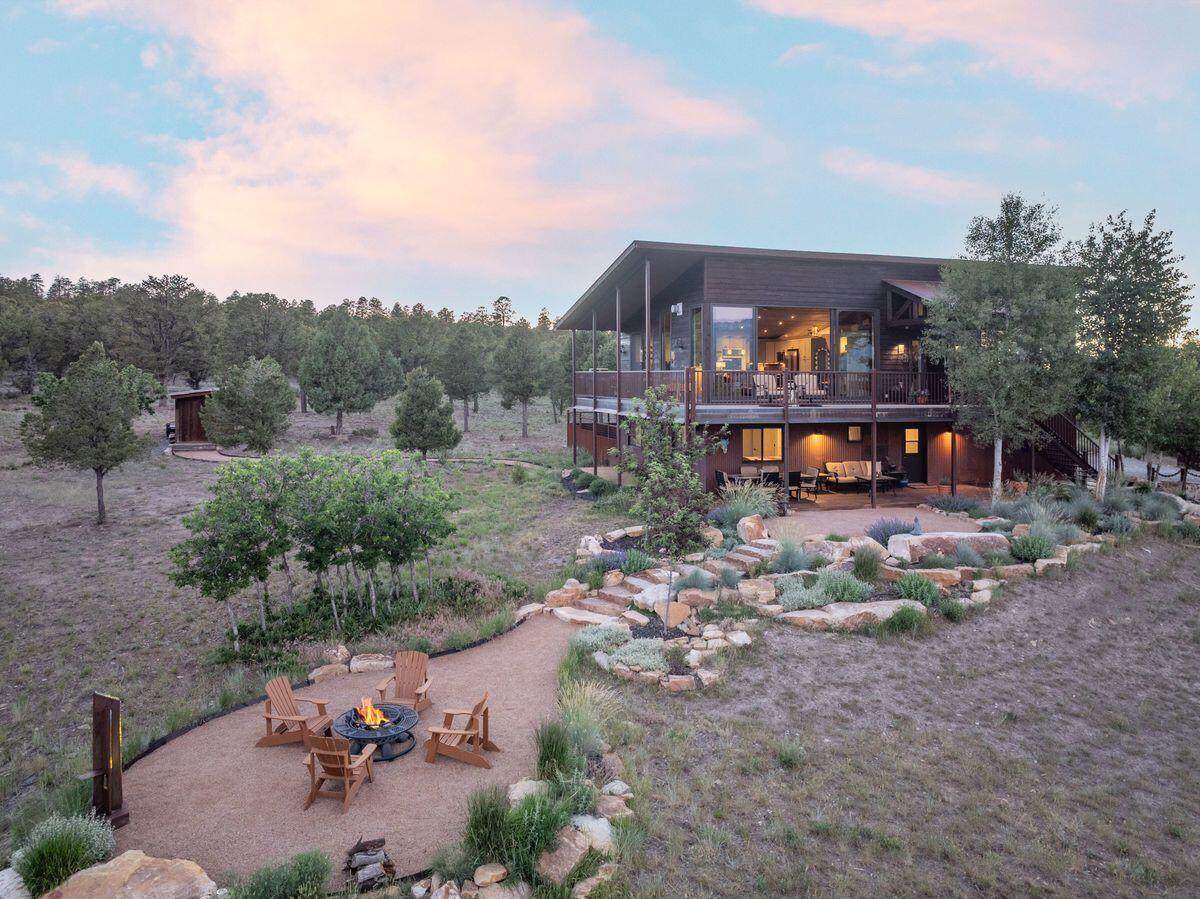 99 Willow Lane - Photo 1