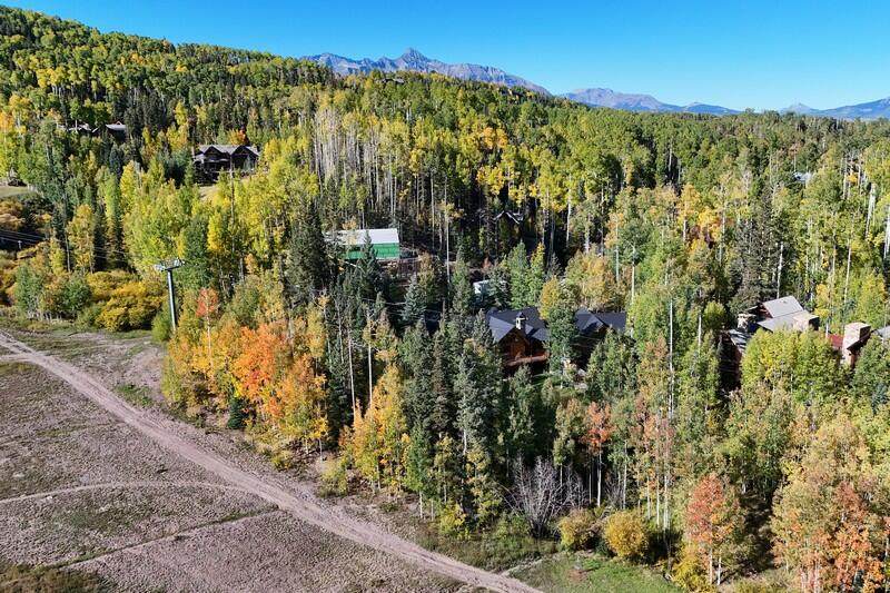 https://bt-photos.global.ssl.fastly.net/telluride/1280_boomver_1_44628-2.jpg