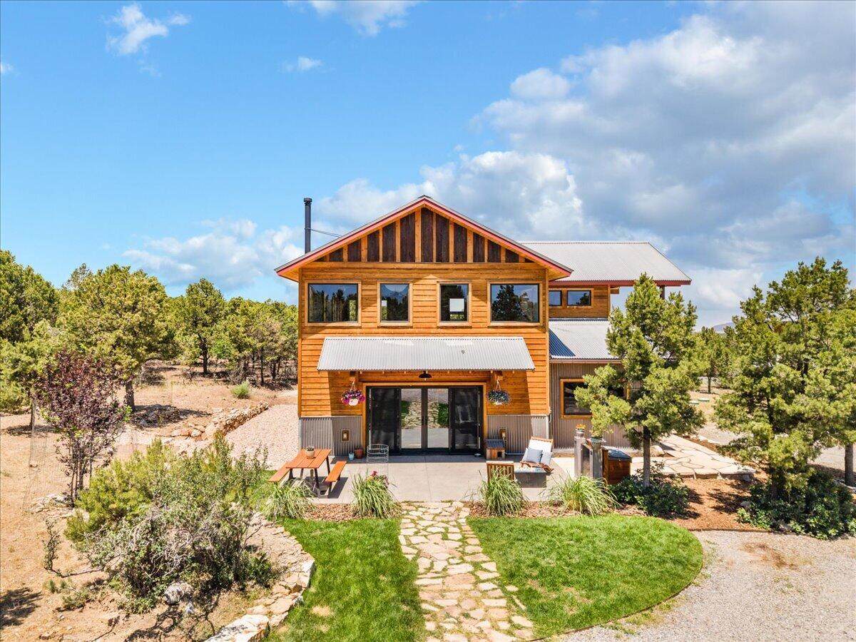 https://bt-photos.global.ssl.fastly.net/telluride/orig_boomver_1_44681-2.jpg