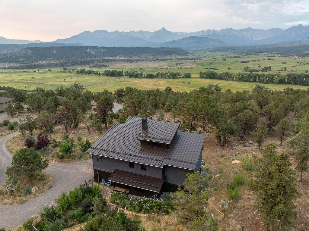 200 Pleasant Valley Drive - Photo 1