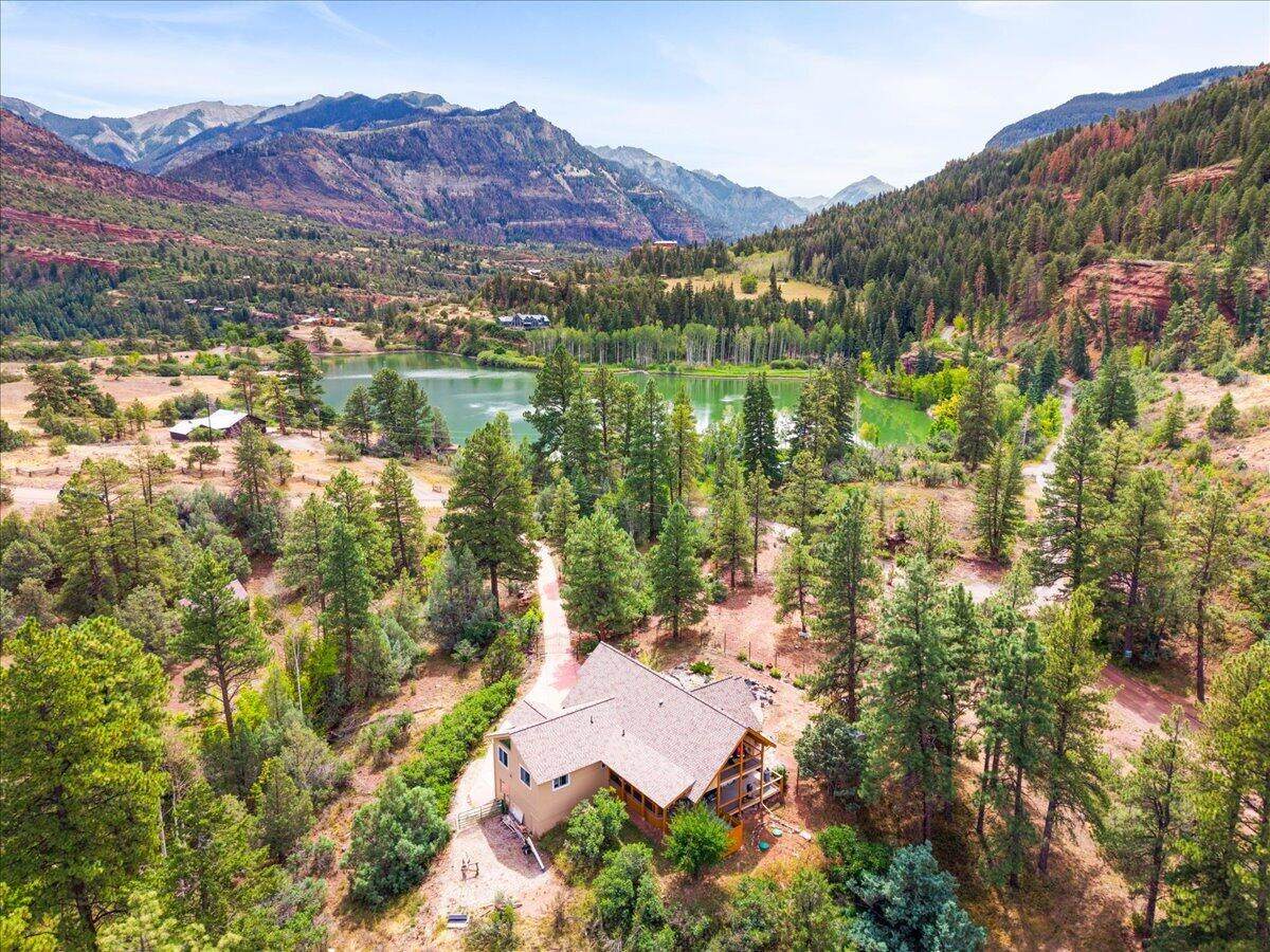 https://bt-photos.global.ssl.fastly.net/telluride/orig_boomver_1_44860-2.jpg