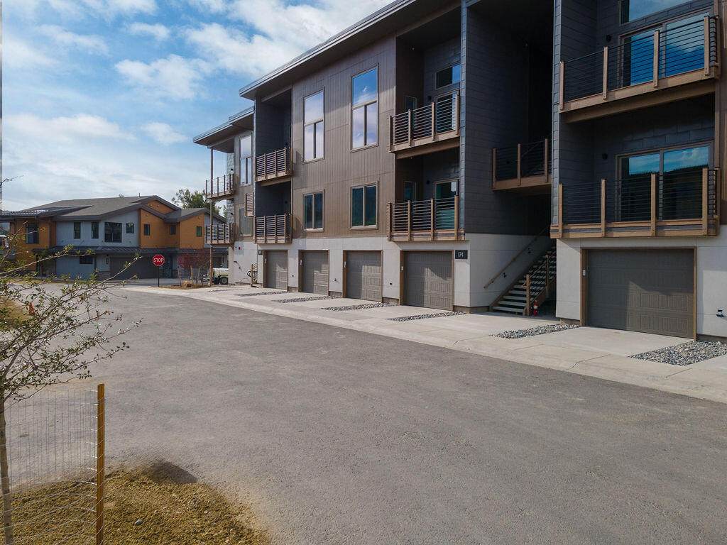https://bt-photos.global.ssl.fastly.net/telluride/orig_boomver_2_44870-2.jpg