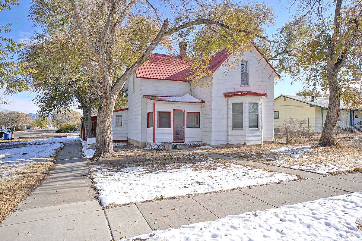 638 Cascade Avenue - Photo 1