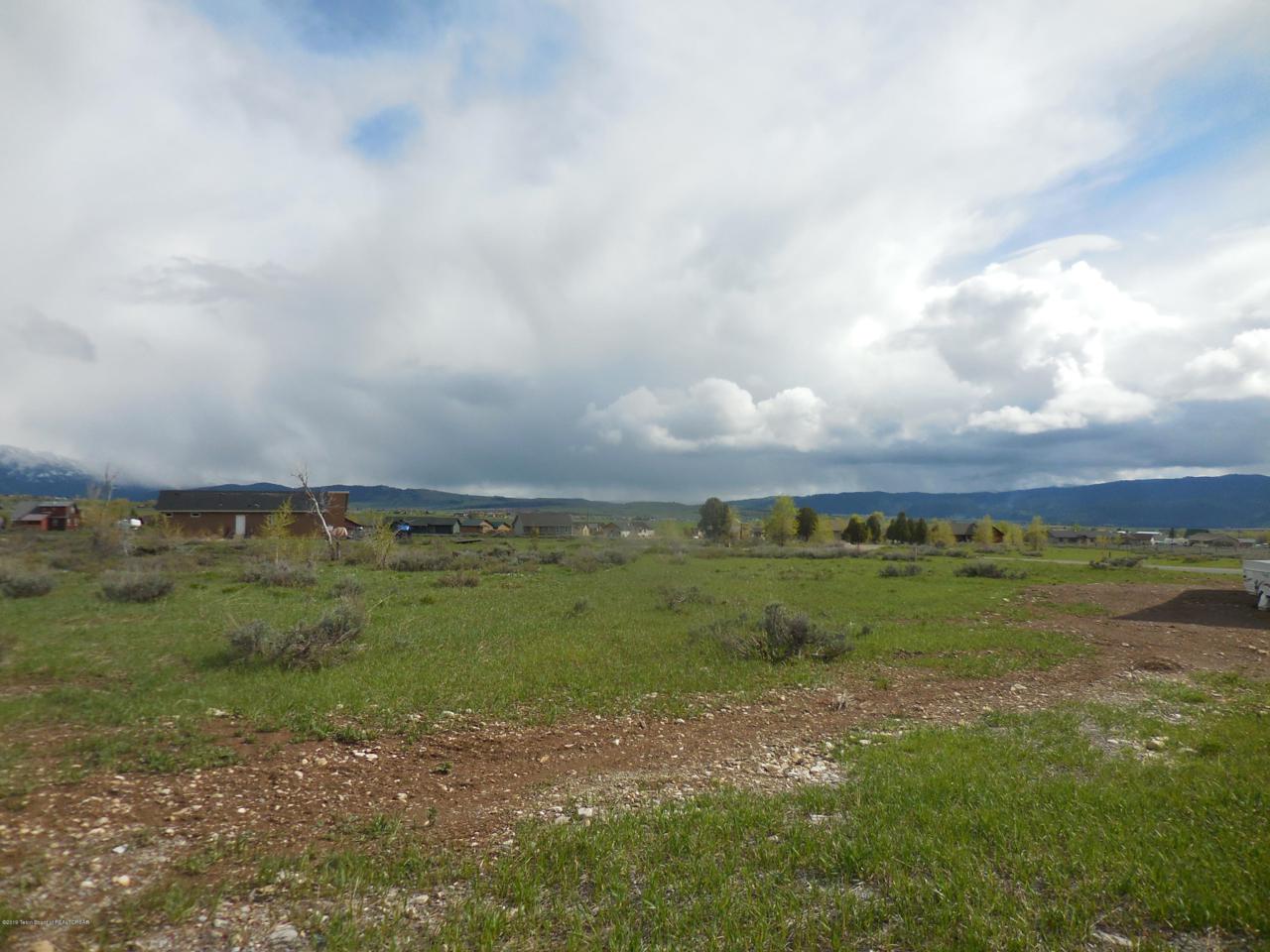 34 E. Ponderosa Circle - Photo 1