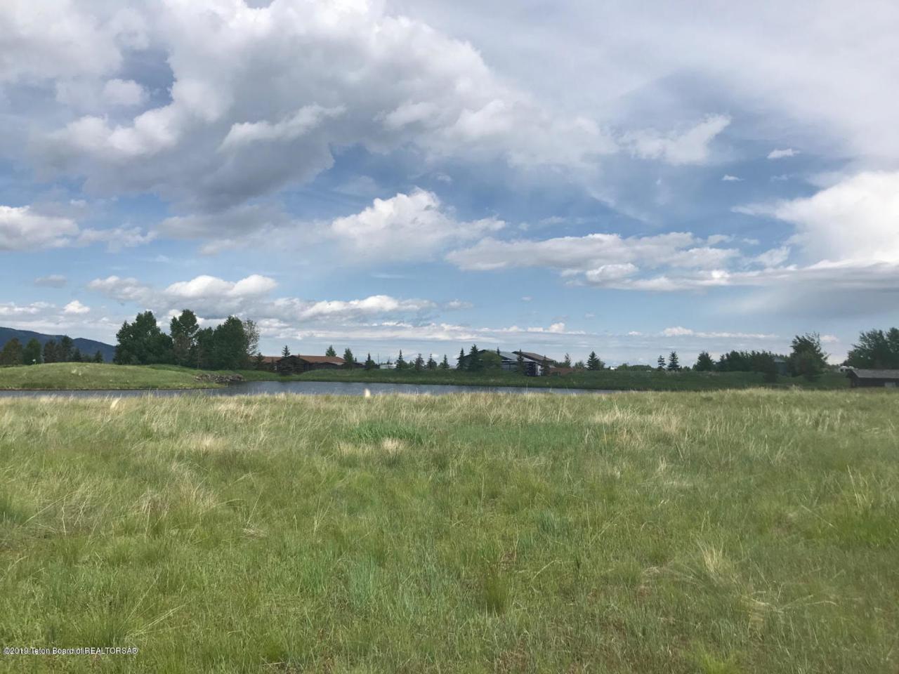 24 Hastings Dr - Photo 1