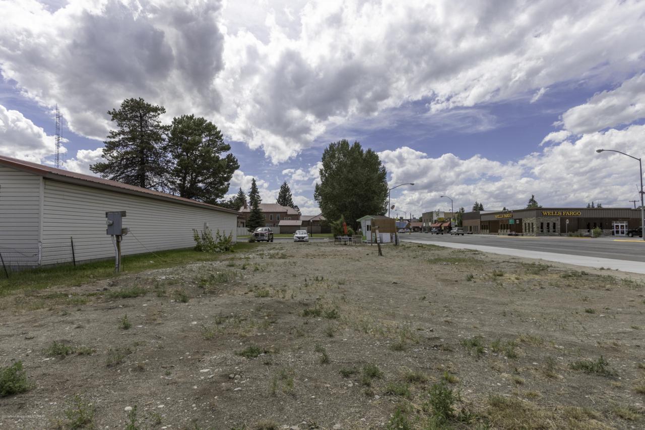 118 Pine Street - Photo 1
