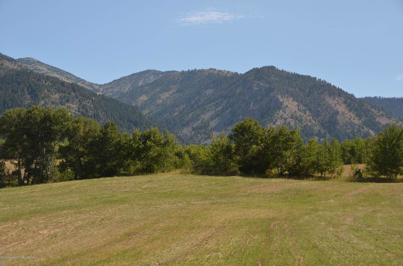 105928 Us Highway 89 - Photo 1