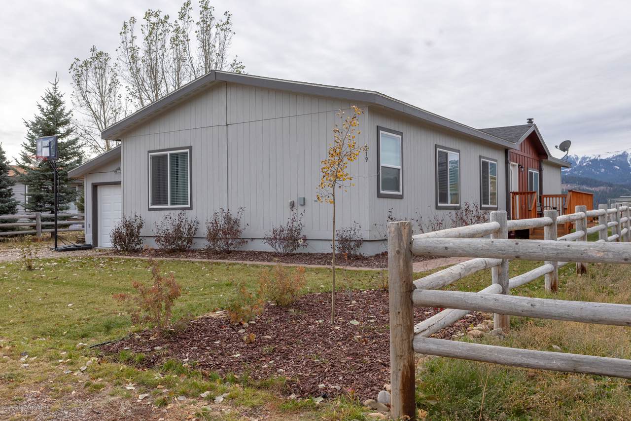 219 Cottage Lane - Photo 1