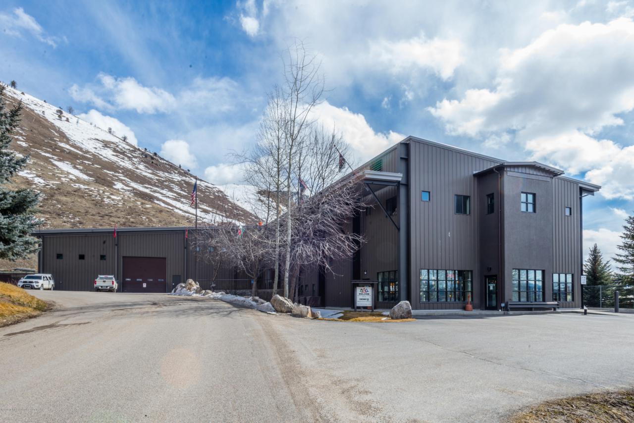3520 South Park Dr - Photo 1