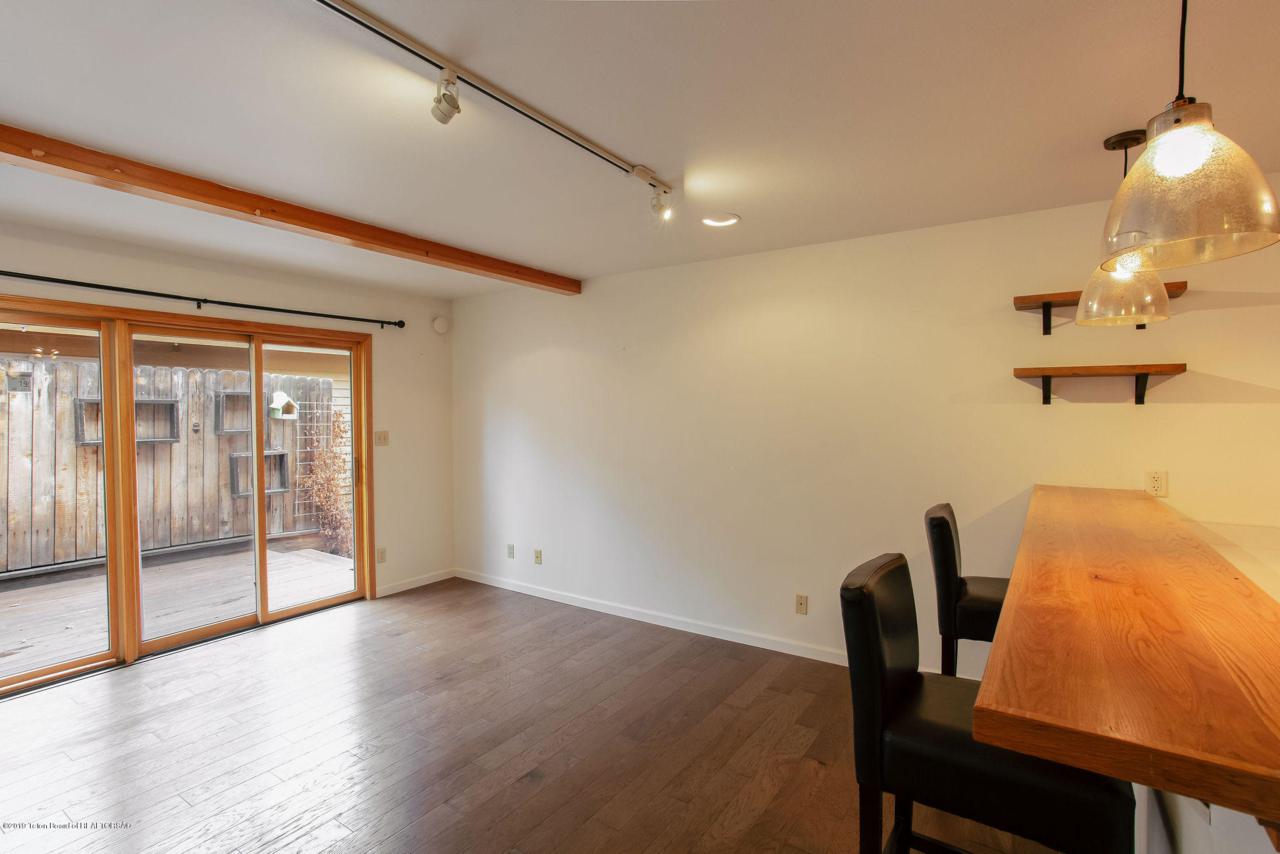 87 Karns Ave - Photo 1