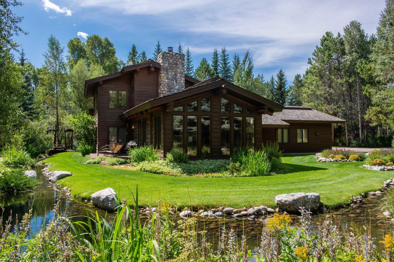 3580 Lake Creek Dr - Photo 1