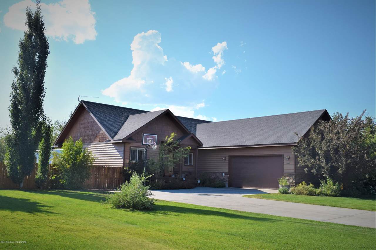 8001 Brown Trout Bend - Photo 1