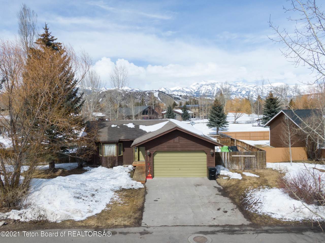 3003 Rangeview Drive - Photo 1