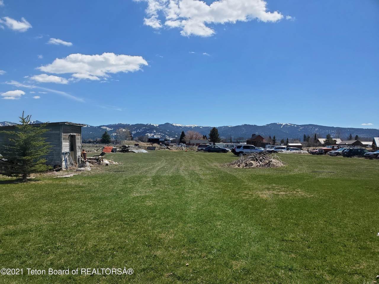 142 Cedron Rd - Photo 1