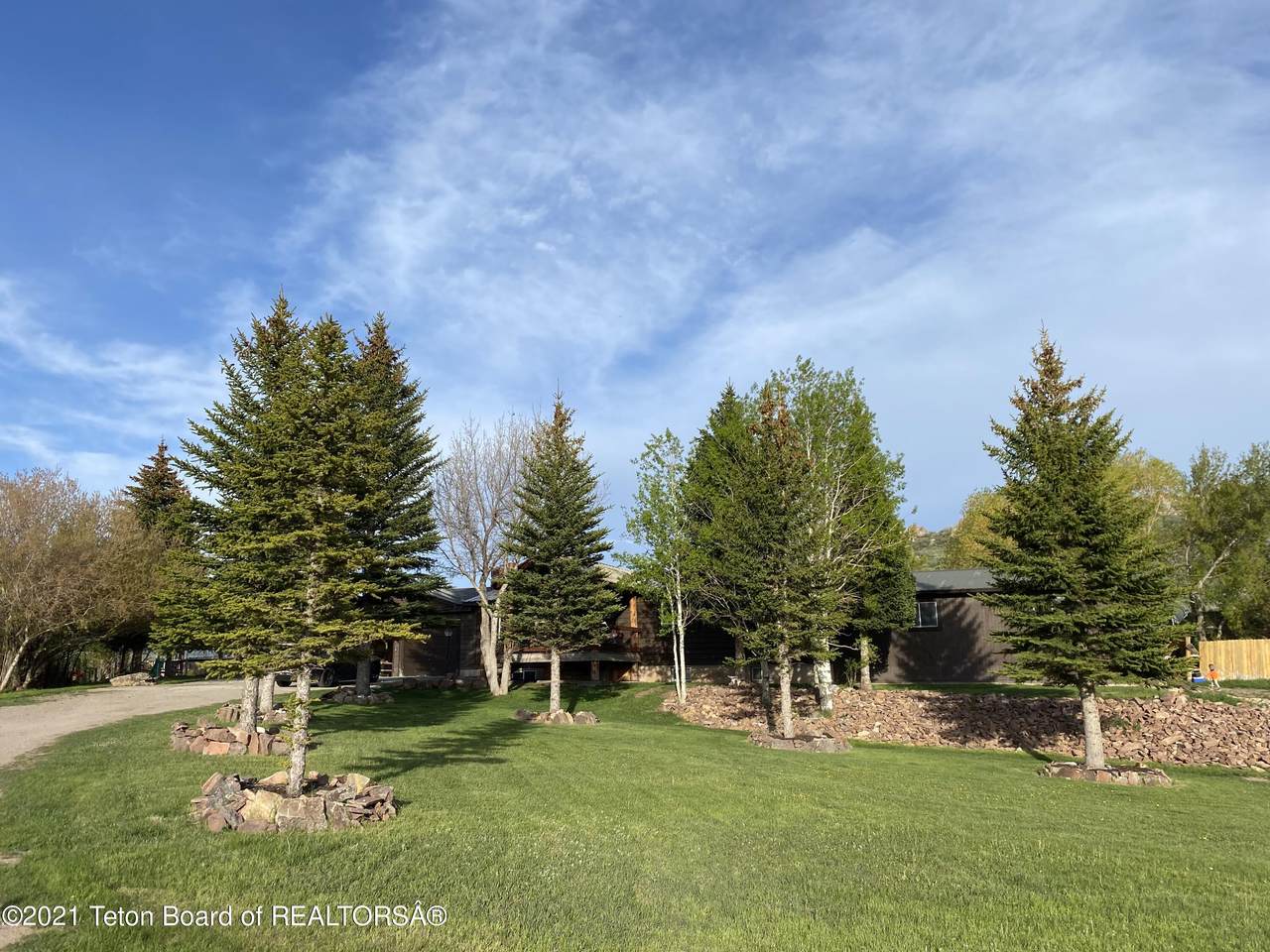 1478 Smiths Fork Rd - Photo 1