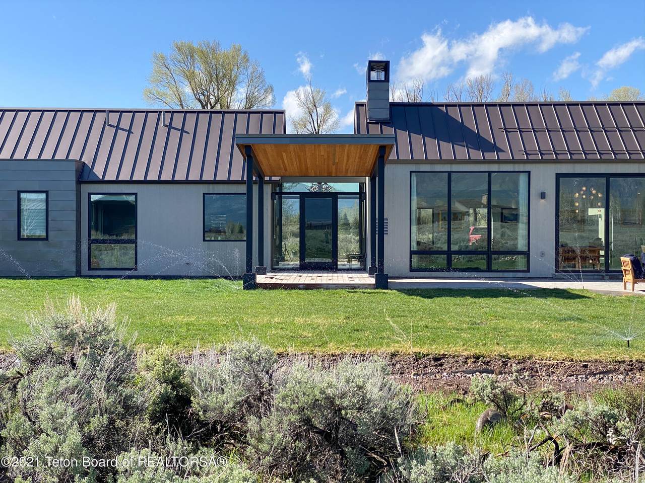 410 Moulton Loop Road - Photo 1