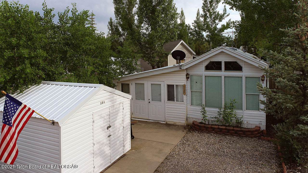 364 Rim Road - Photo 1