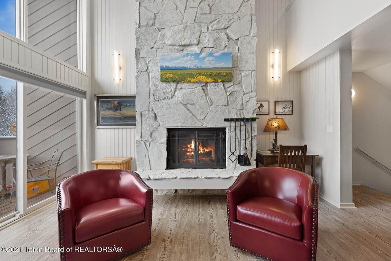 3675 Michael Drive - Photo 1