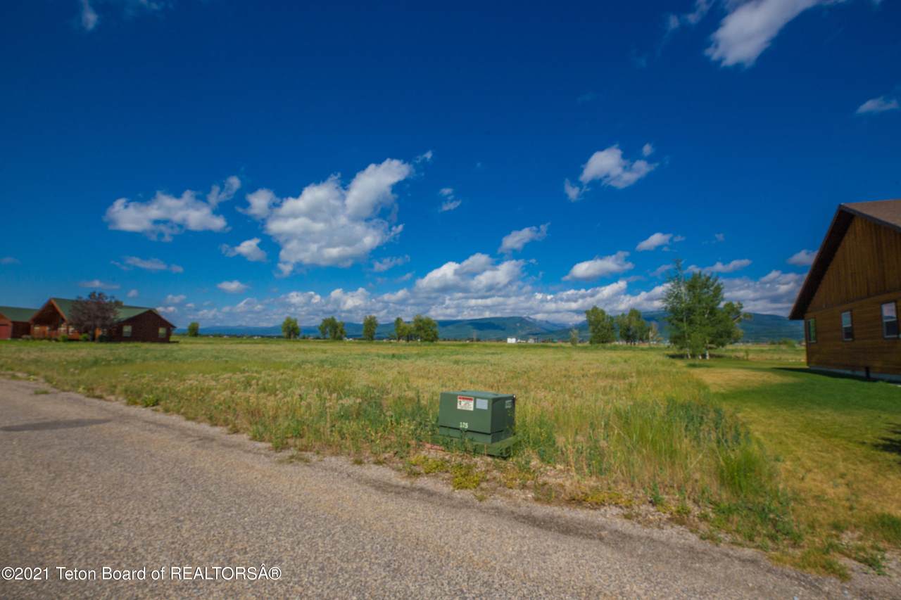4945 Cinder Cone Dr - Photo 1