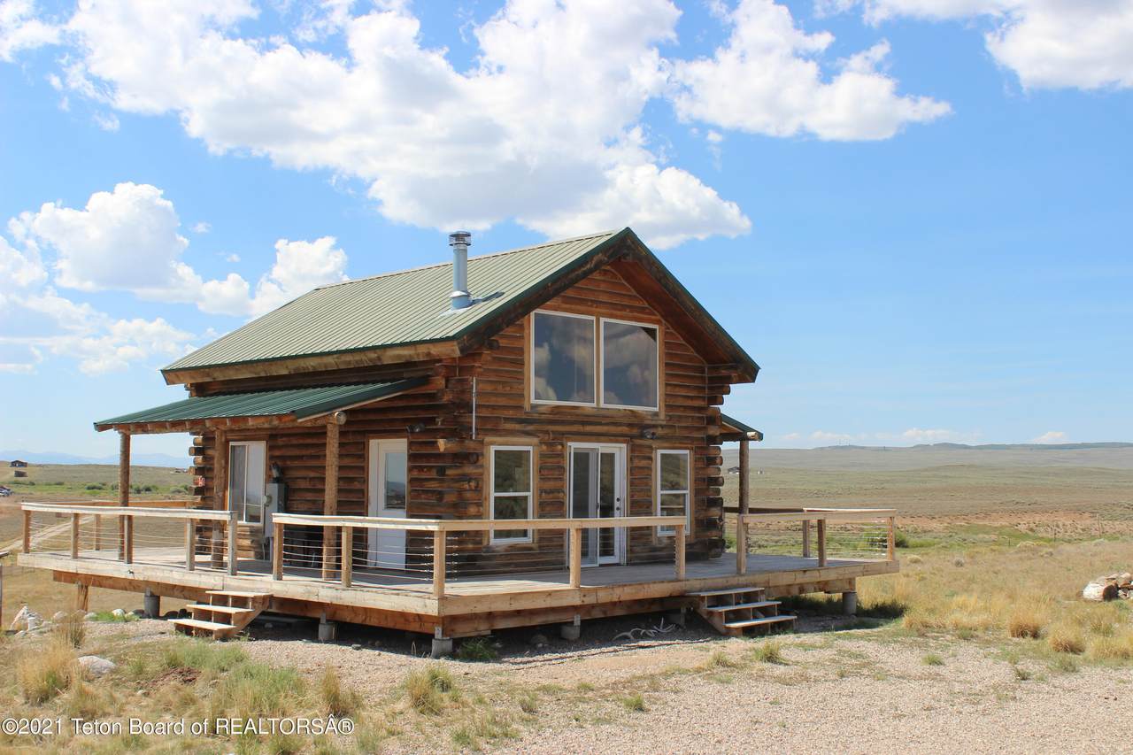 141 Chief Joseph Rd - Photo 1