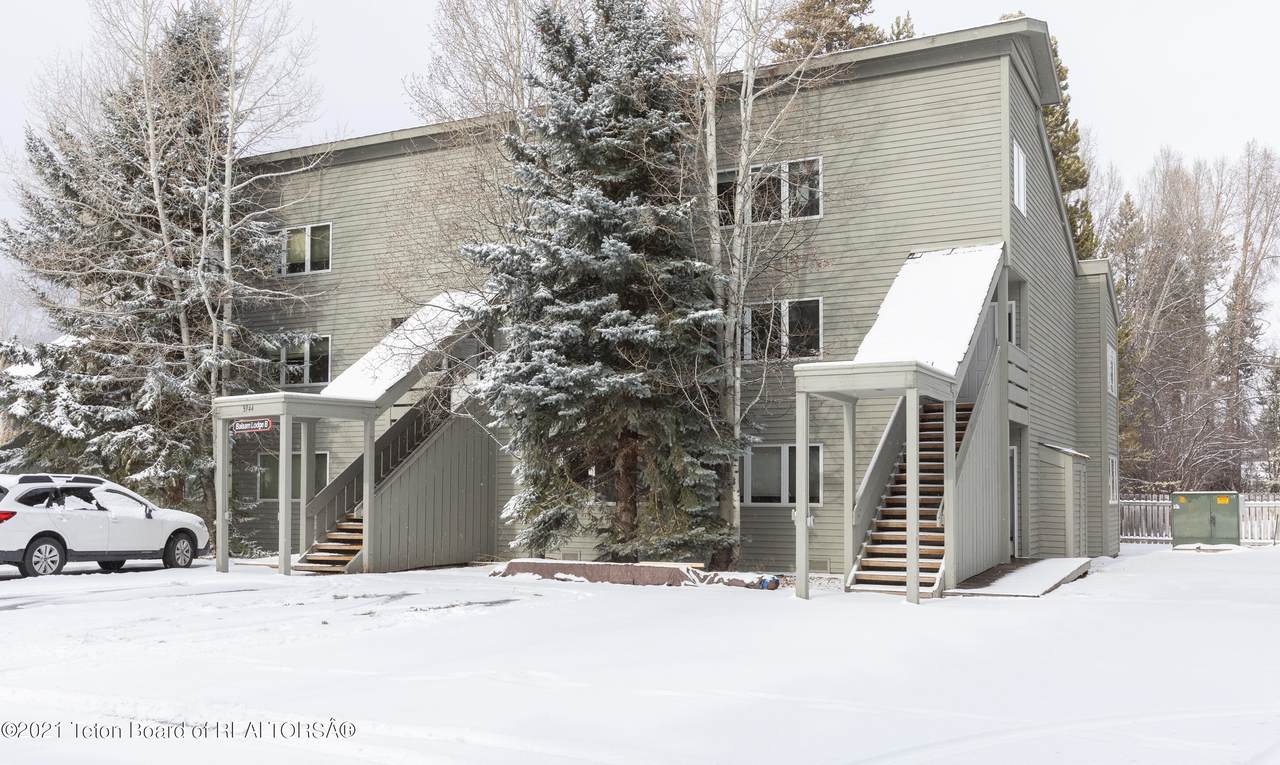 3944 Lake Creek Dr - Photo 1