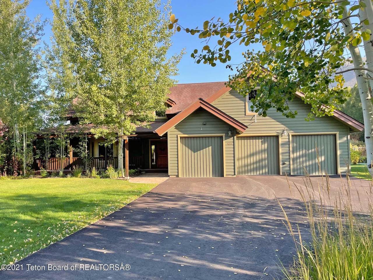 4273 Chickadee Cir - Photo 1