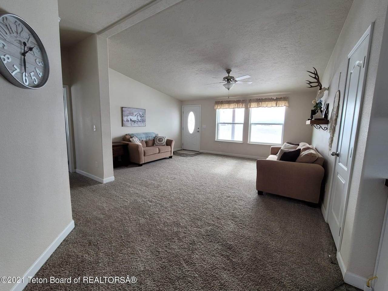 3242 Sky View Drive - Photo 1