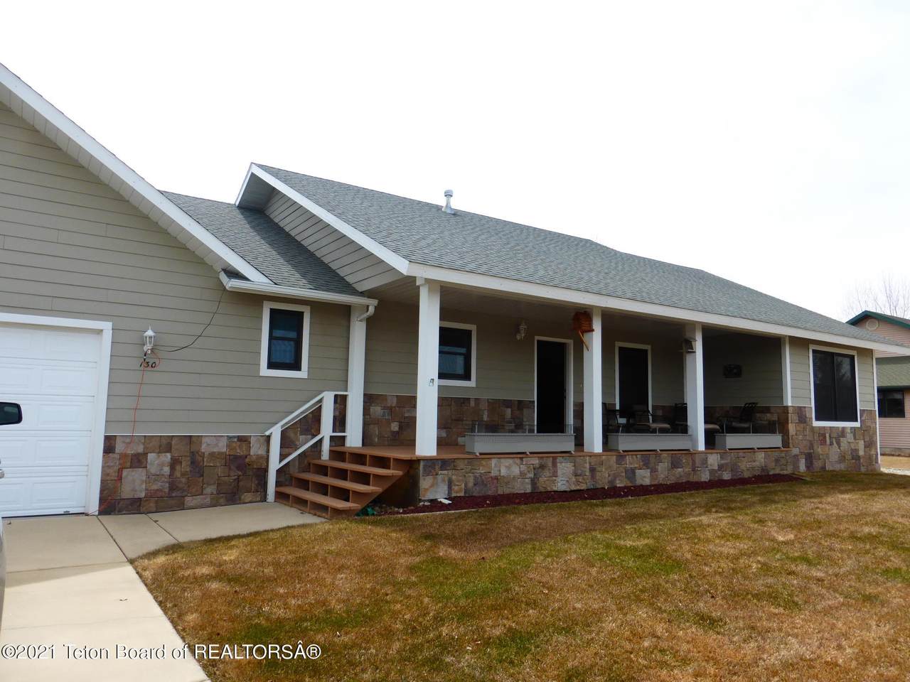130 Fox Willow Dr - Photo 1