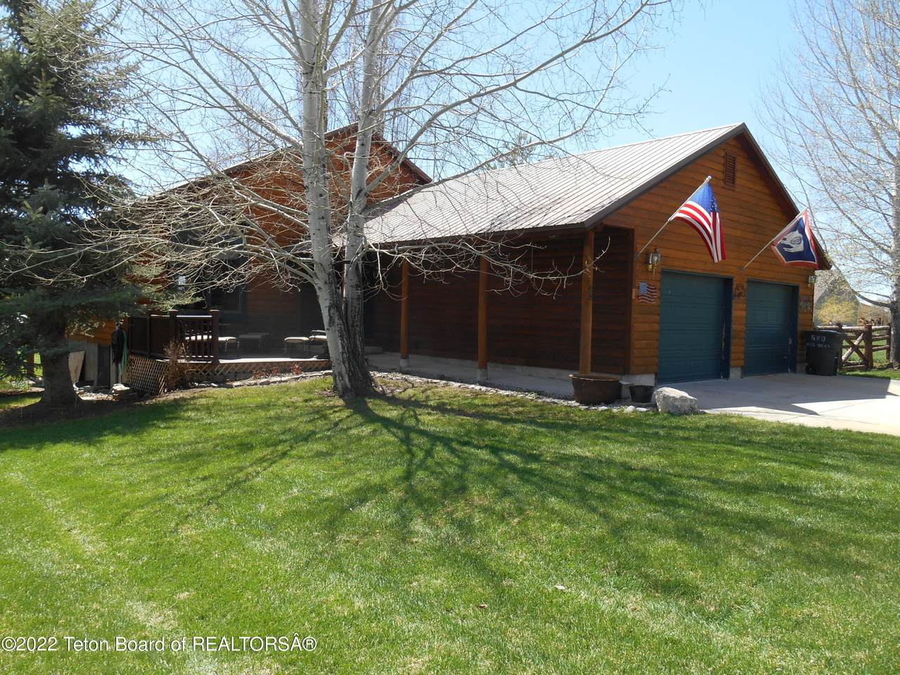 68 Ridgecrest Dr - Photo 1