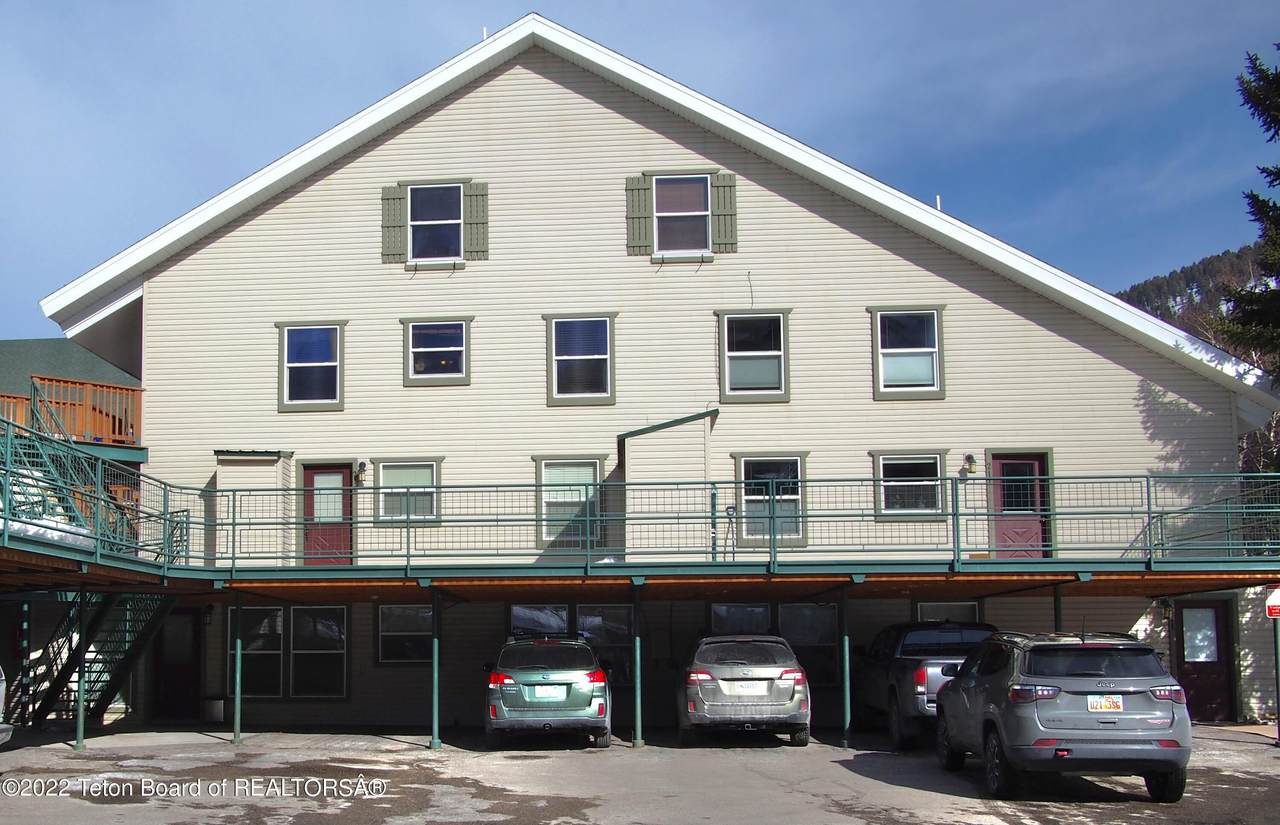 755 Hansen Avenue - Photo 1