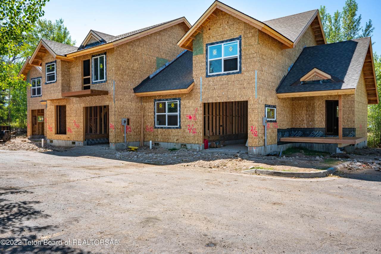 112 Aspen Meadows Rd - Photo 1
