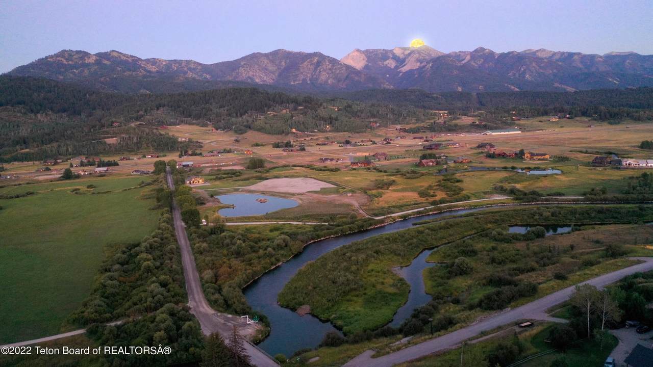 https://bt-photos.global.ssl.fastly.net/teton/1280_boomver_1_22-2741-2.jpg