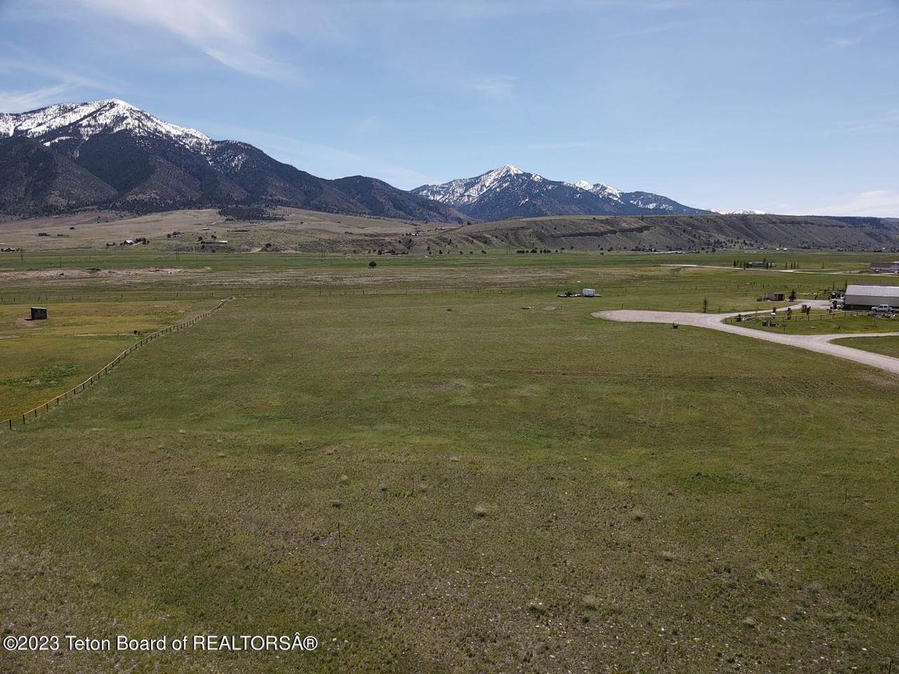 9 & 10 Jackalope Drive - Photo 1