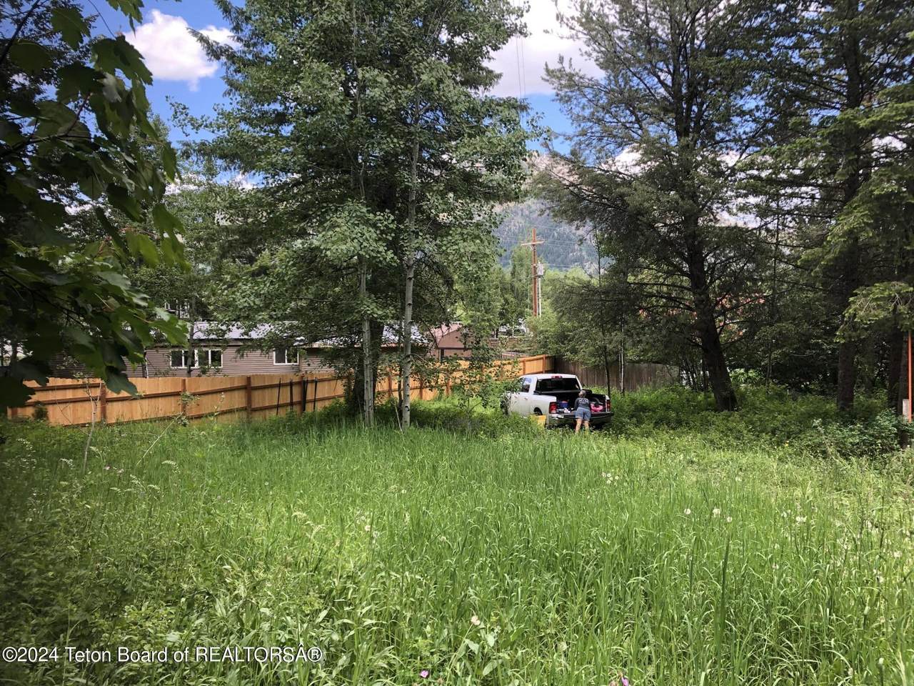 https://bt-photos.global.ssl.fastly.net/teton/1280_boomver_1_24-1367-2.jpg