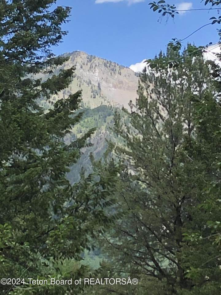 https://bt-photos.global.ssl.fastly.net/teton/1280_boomver_1_24-1368-2.jpg