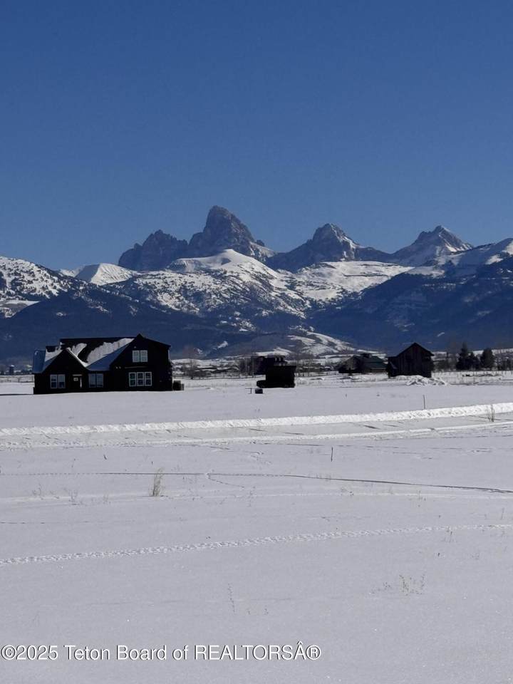 https://bt-photos.global.ssl.fastly.net/teton/1280_boomver_1_25-1003-2.jpg