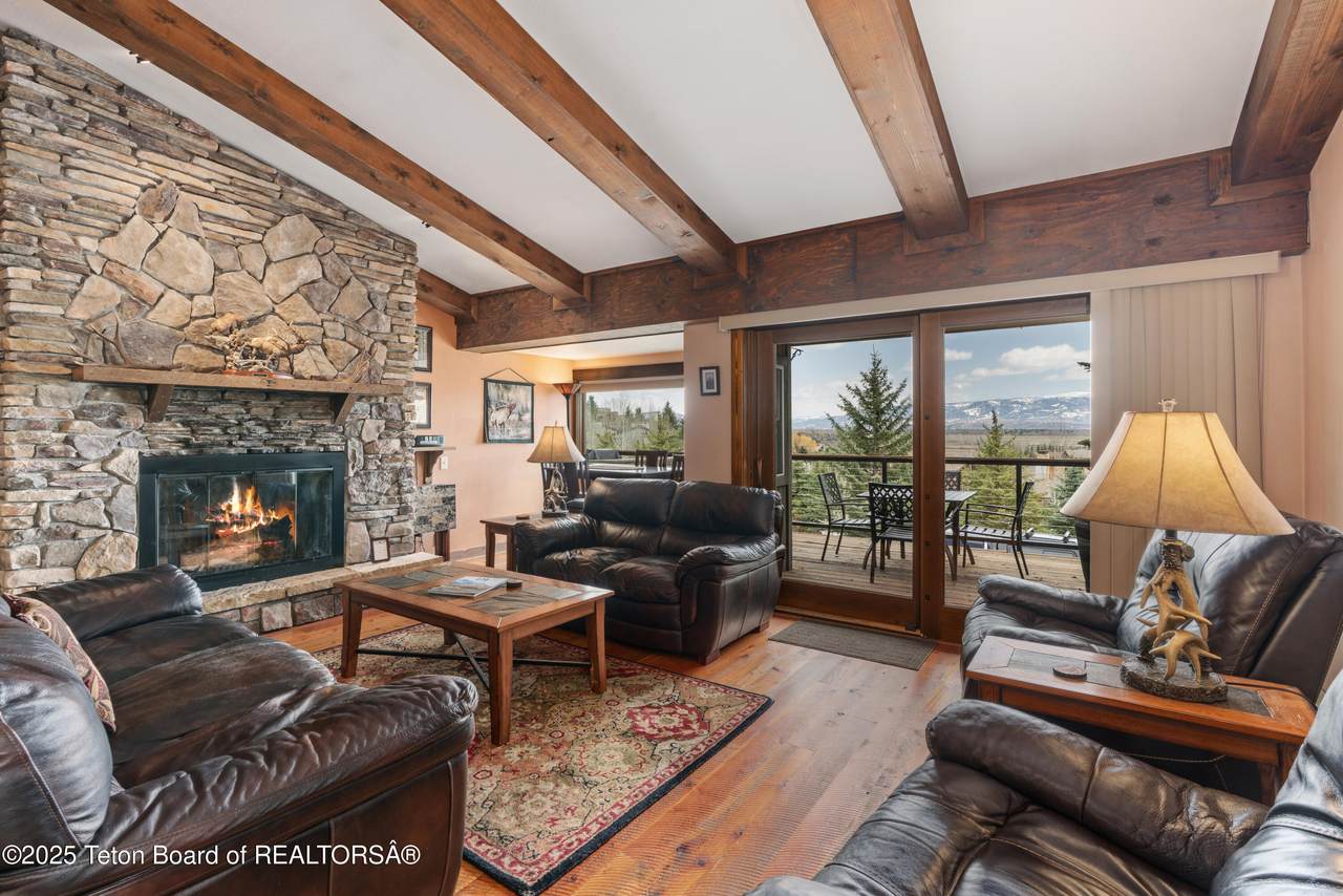 7250 Rachel Way - Photo 1