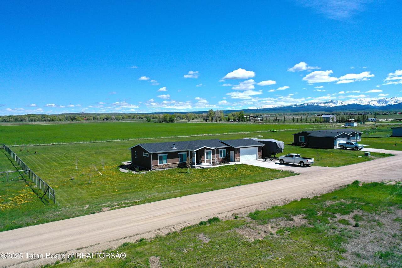 3140 Christofferson Street - Photo 1