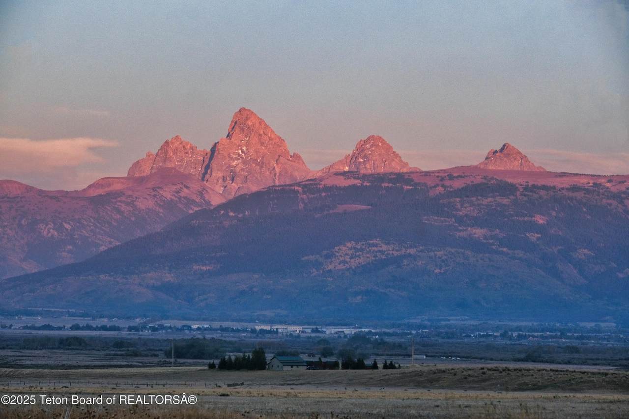 https://bt-photos.global.ssl.fastly.net/teton/1280_boomver_1_25-1169-2.jpg
