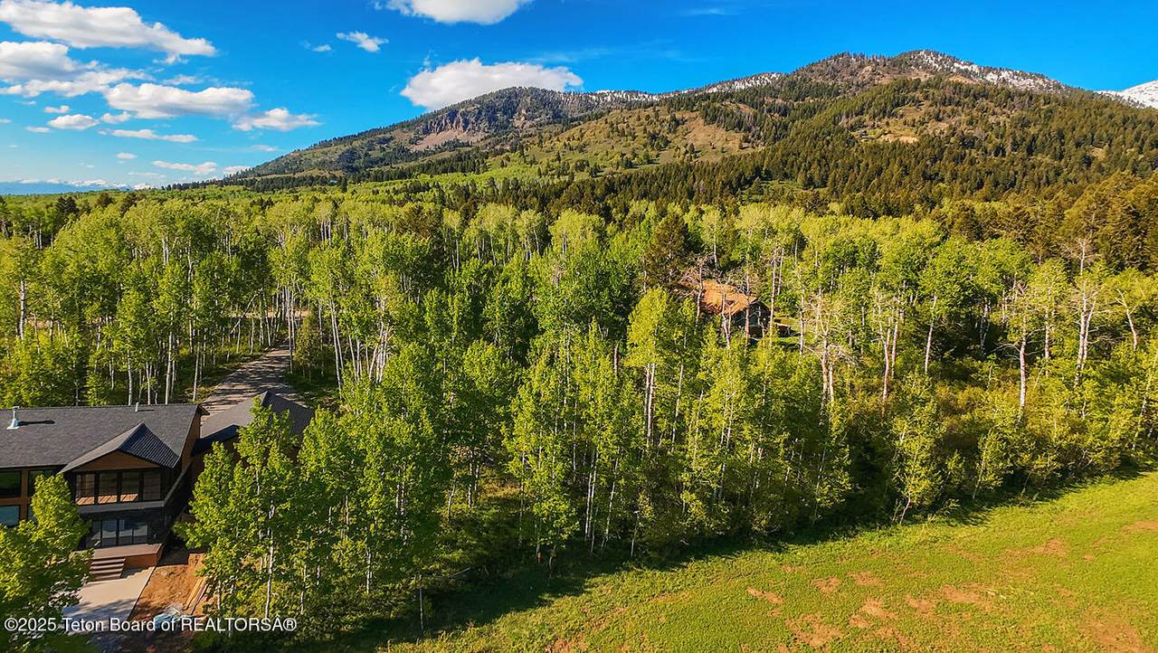 https://bt-photos.global.ssl.fastly.net/teton/1280_boomver_1_25-1204-2.jpg