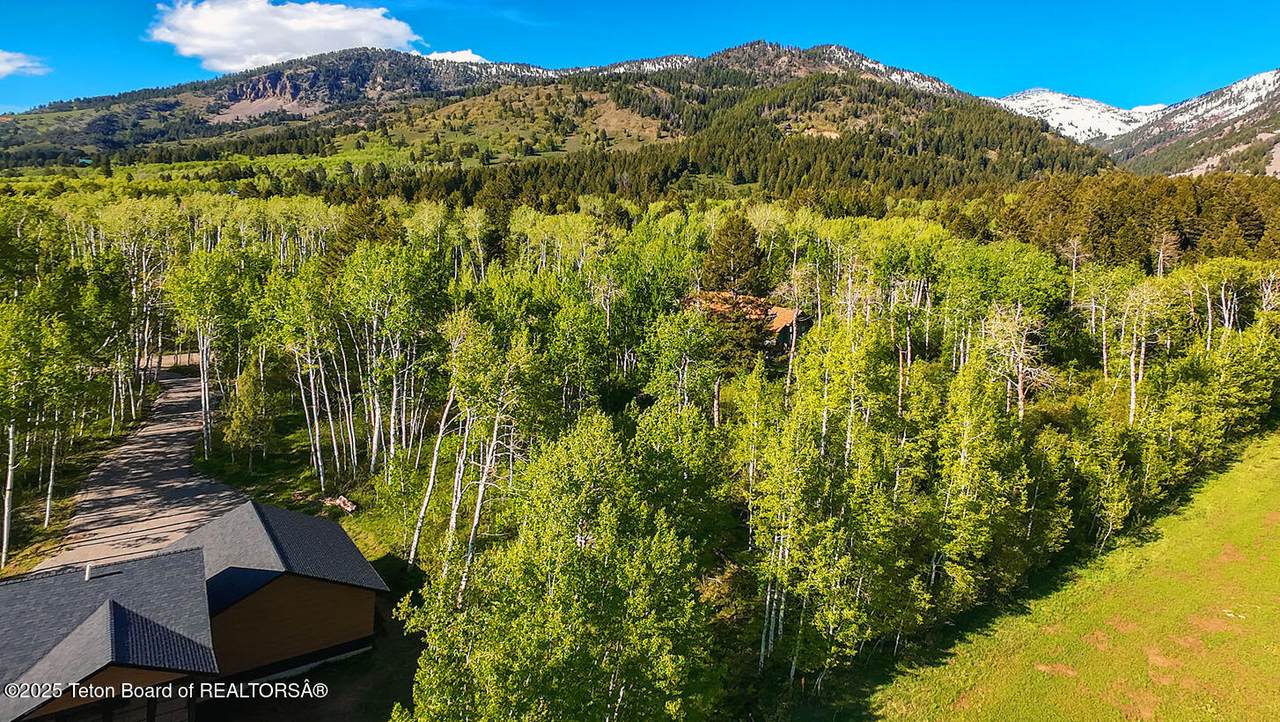 https://bt-photos.global.ssl.fastly.net/teton/1280_boomver_1_25-1204-2.jpg