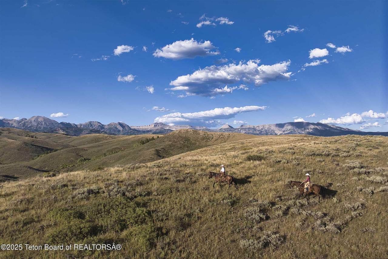 https://bt-photos.global.ssl.fastly.net/teton/1280_boomver_1_25-1265-2.jpg