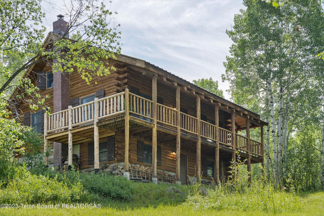 4821 2000 E - Photo 1