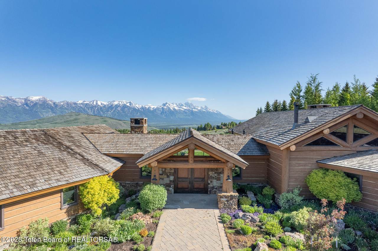 1435 Lower Ridge Road - Photo 1