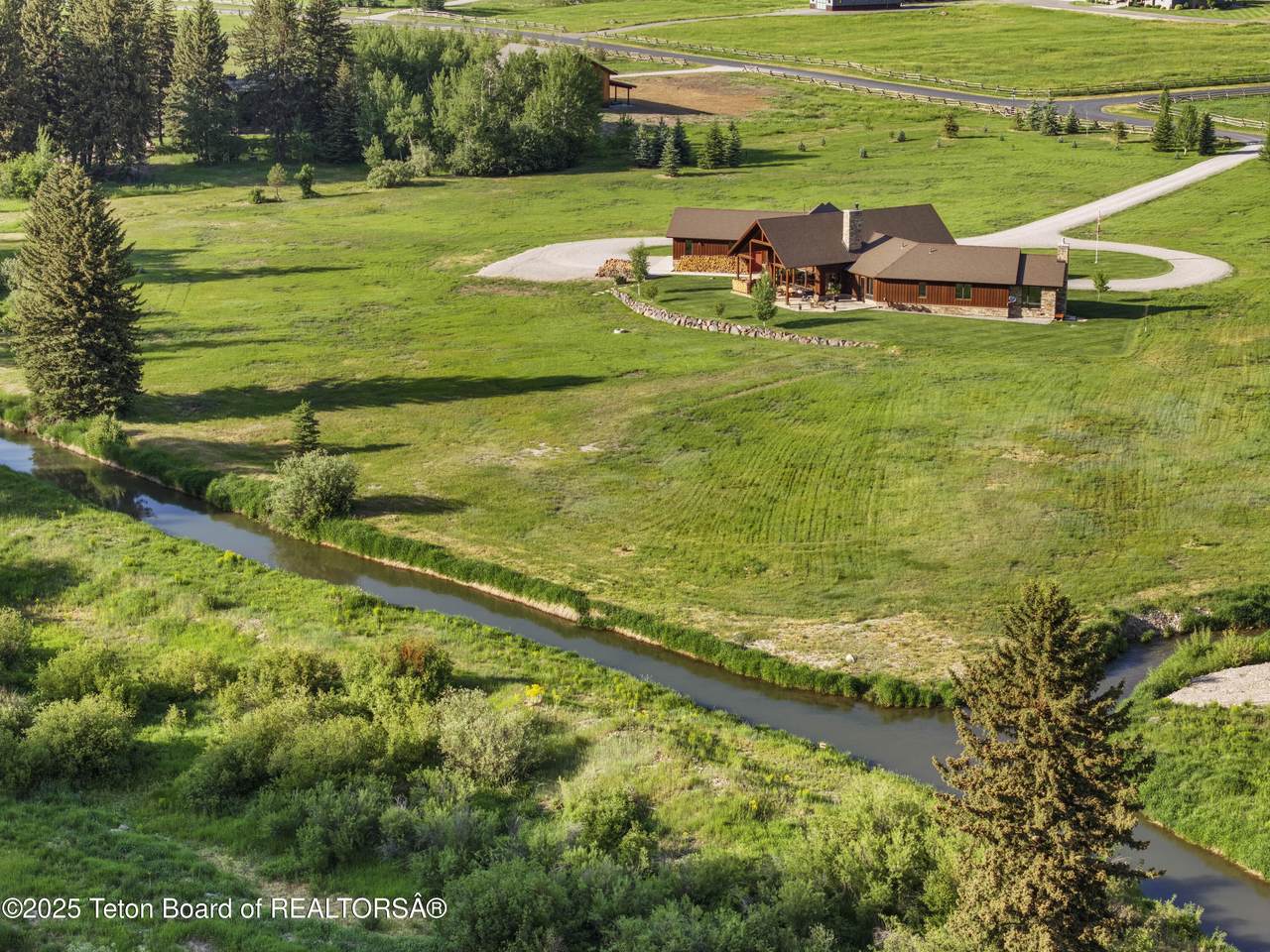 450 Salt River Ranch Ln - Photo 1