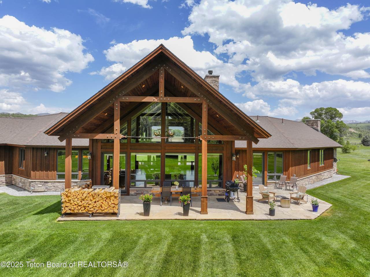 https://bt-photos.global.ssl.fastly.net/teton/1280_boomver_1_25-1593-2.jpg