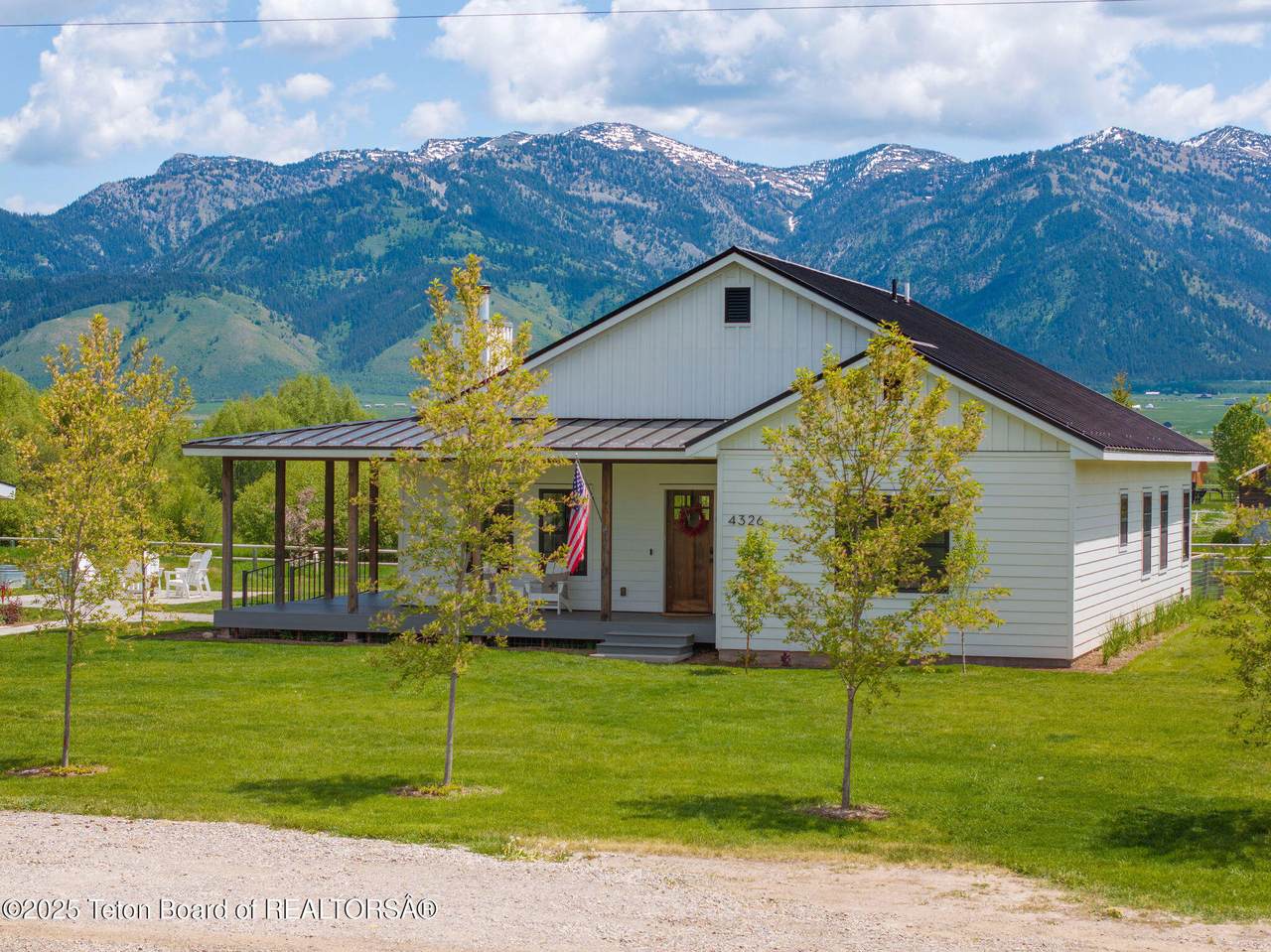4326 State Line Road - Photo 1