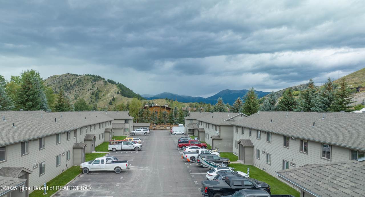 https://bt-photos.global.ssl.fastly.net/teton/1280_boomver_1_25-1636-2.jpg