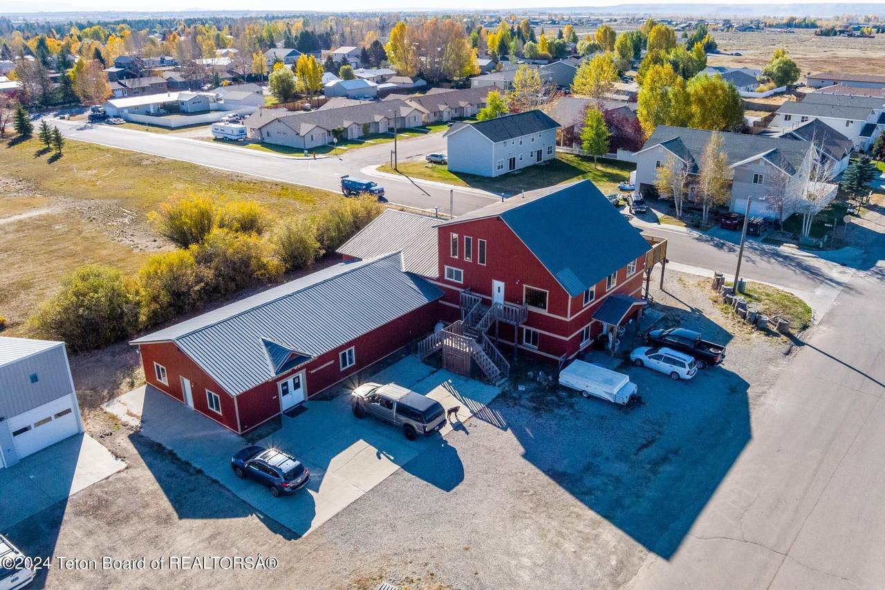 269 Cole Avenue - Photo 1
